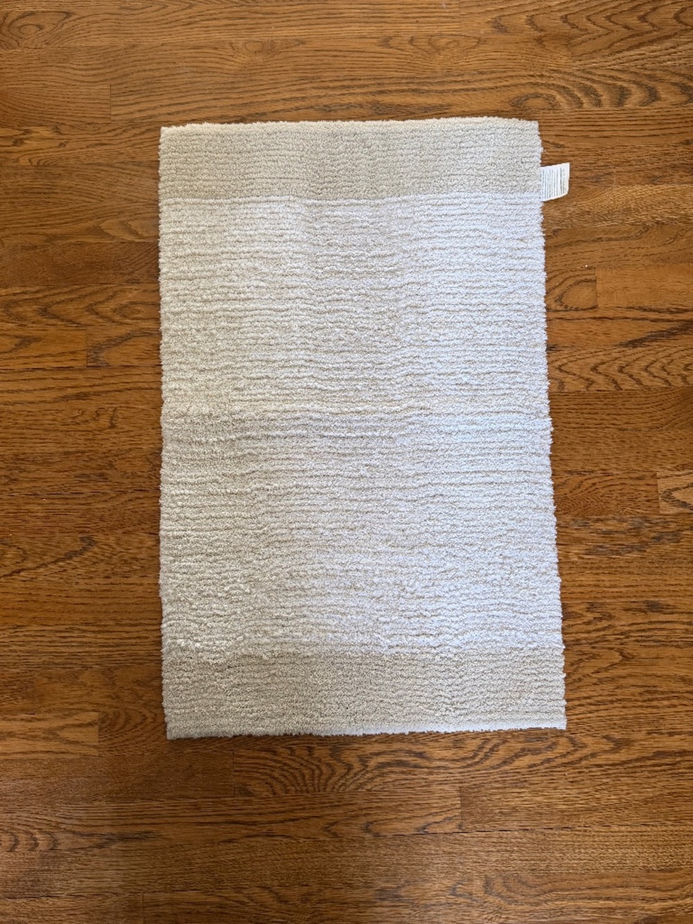 NEW Mineral Spring Grenoble Polyester Tufted Bath Rug, Light Taupe 20" x 32"